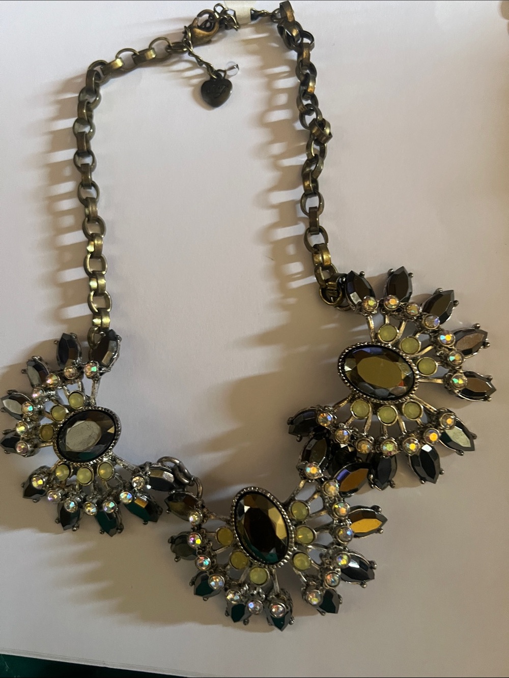 Betsey Johnson chunky statement necklace